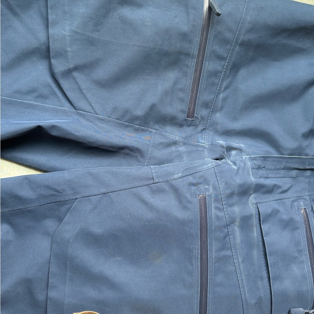 Norrona Lofoten Insulated Gore-Tex Ski Pants - Picture 9 of 9